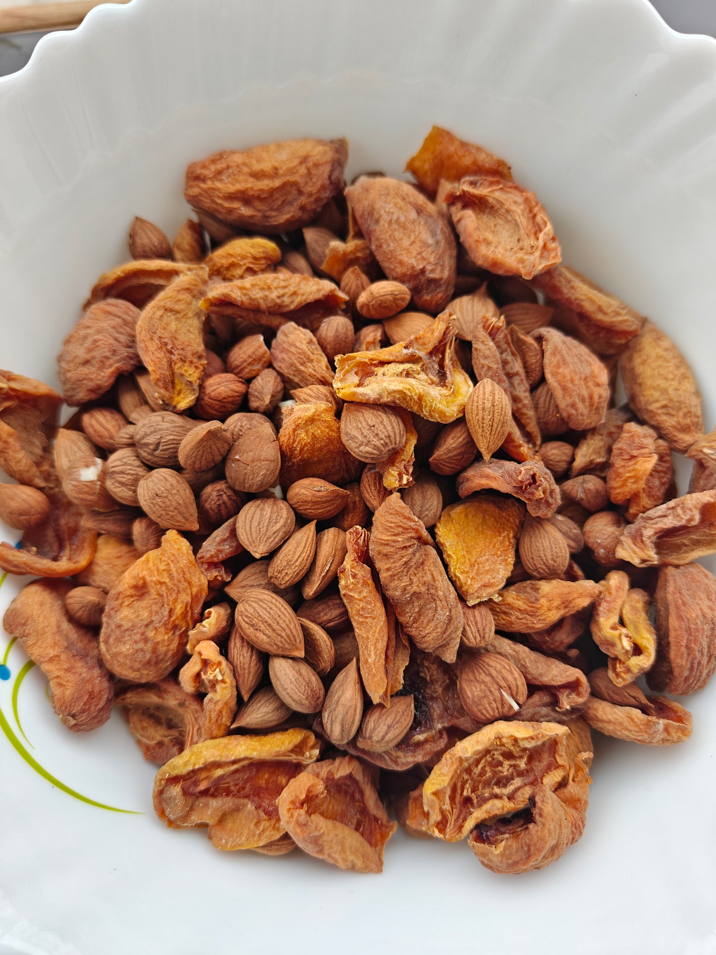dried apricot and kernel